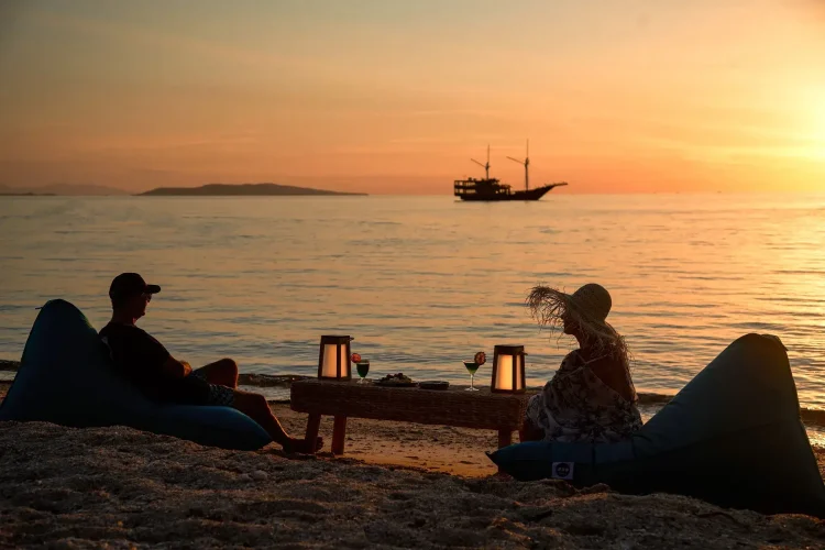 Customized VIP Travel Packages | Komodo Fasttrack